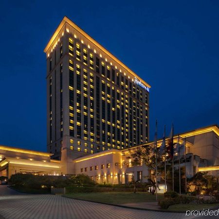 Radisson Blu Cebu Hotel Kültér fotó The Westin Chosun Seoul