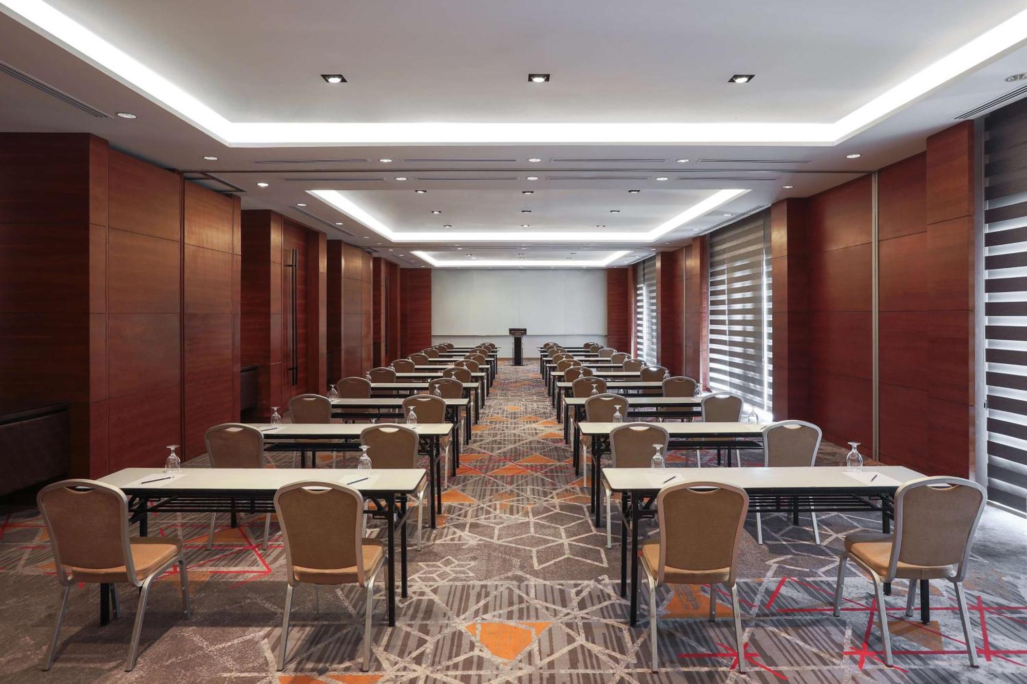 Radisson Blu Cebu Hotel Kültér fotó Meeting room